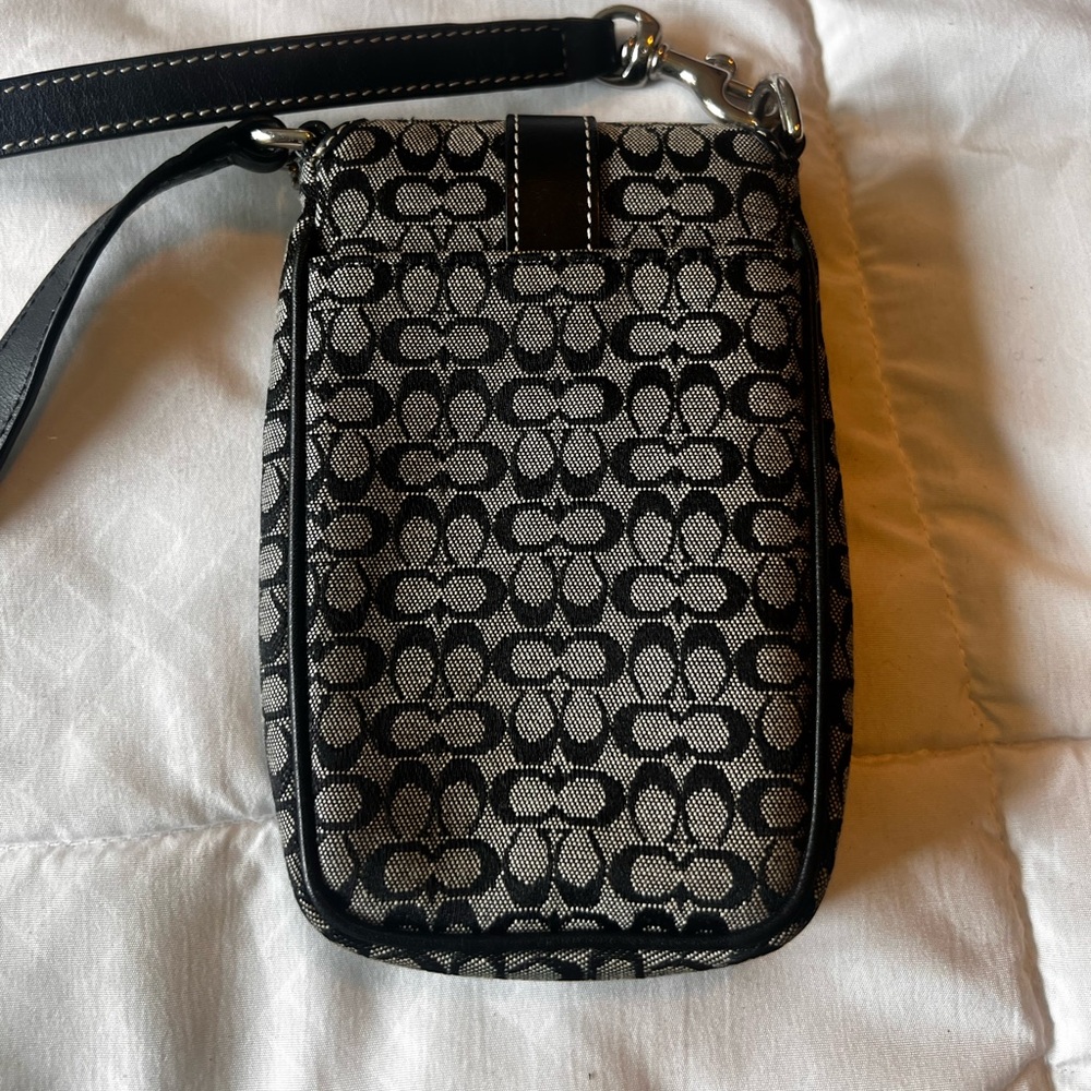Coach Signature Black and Gray Crossbody Bag - Picture 4 of 7